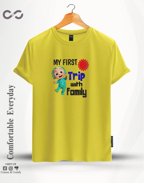 Customize - T-Shirt - Trip With Family